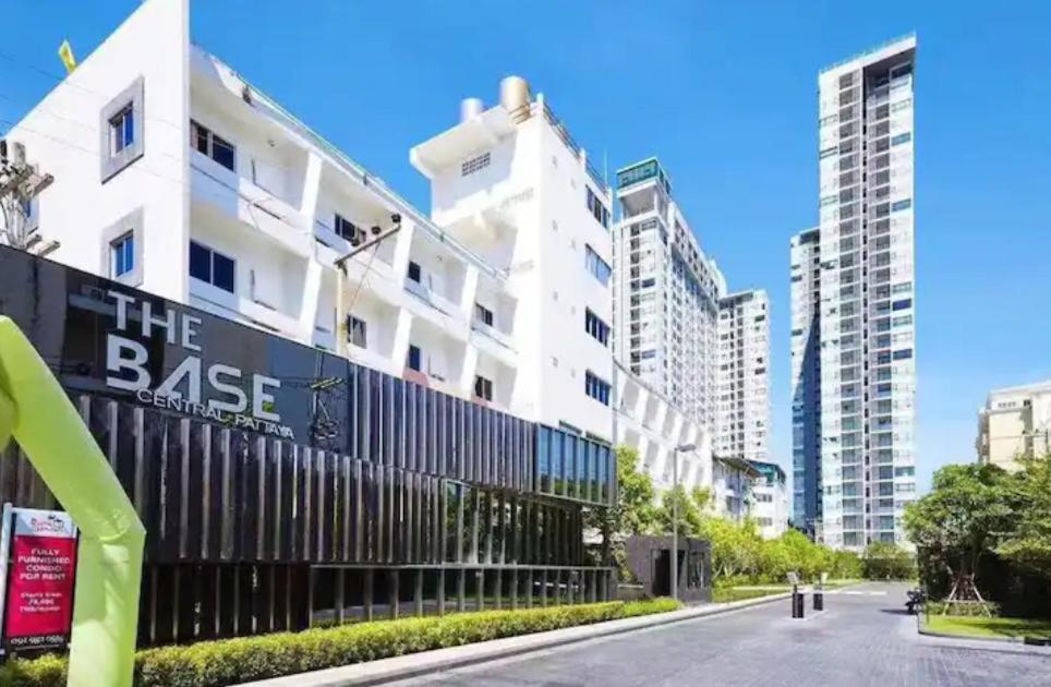 The Base Central Pattaya Quiet King-Bed With Infinity Pool & Free Netflix! 外观 照片