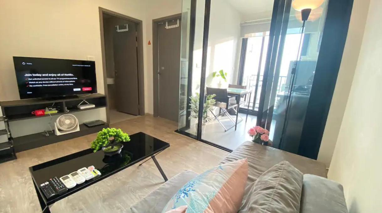 The Base Central Pattaya Quiet King-Bed With Infinity Pool & Free Netflix! 外观 照片