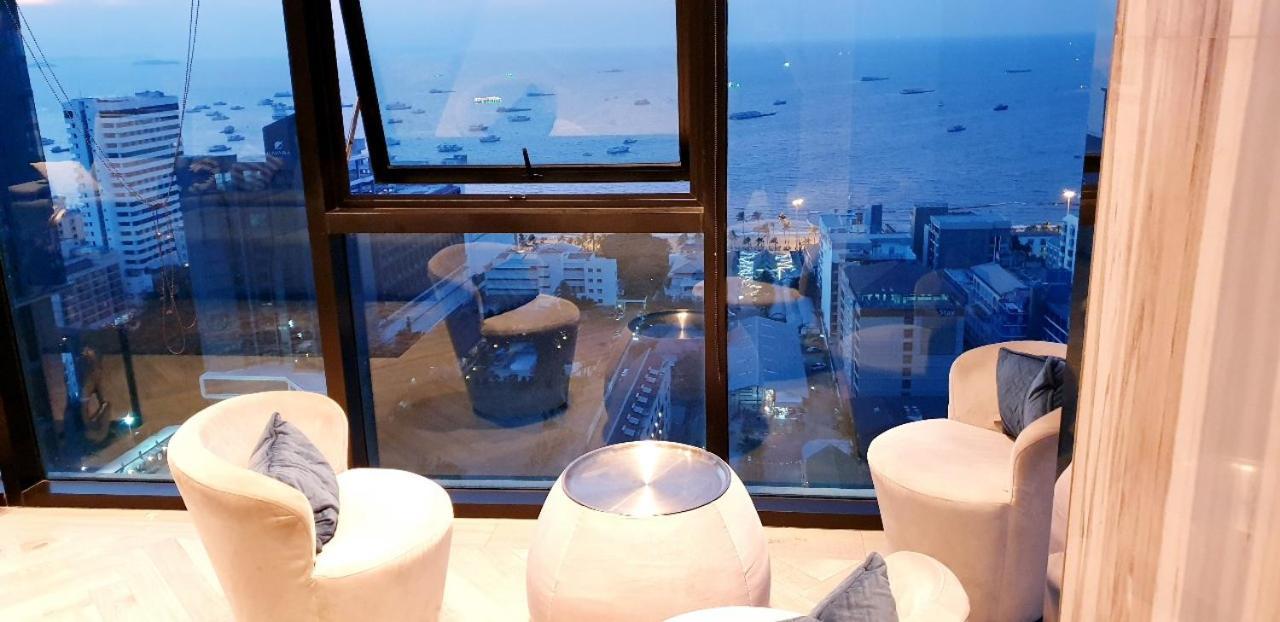 The Base Central Pattaya Quiet King-Bed With Infinity Pool & Free Netflix! 外观 照片