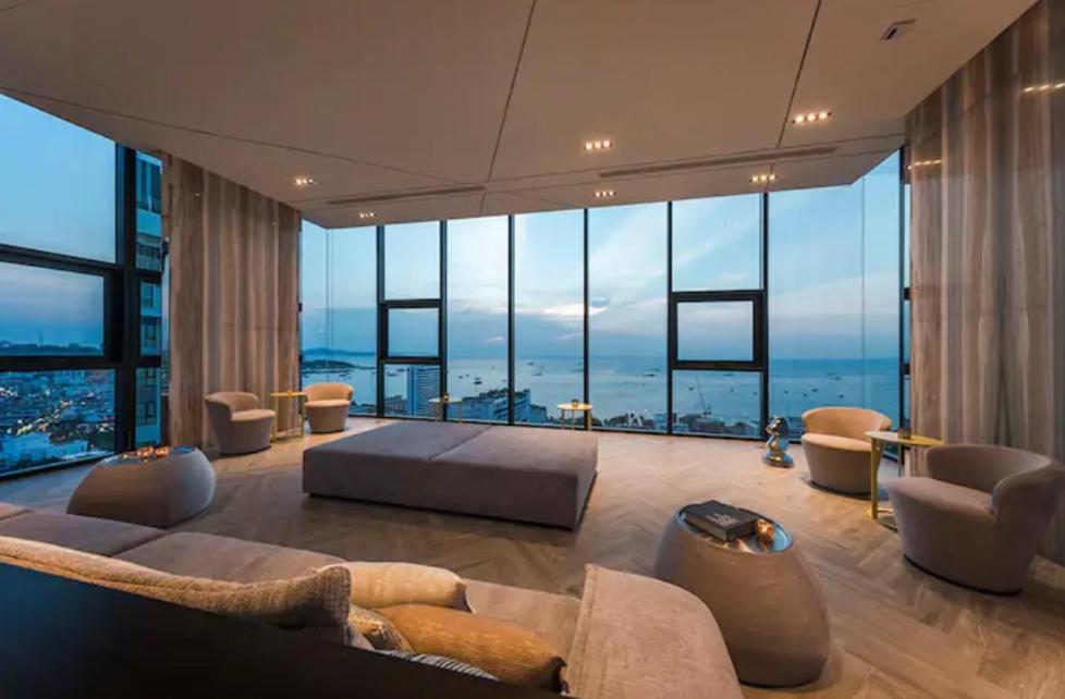 The Base Central Pattaya Quiet King-Bed With Infinity Pool & Free Netflix! 外观 照片