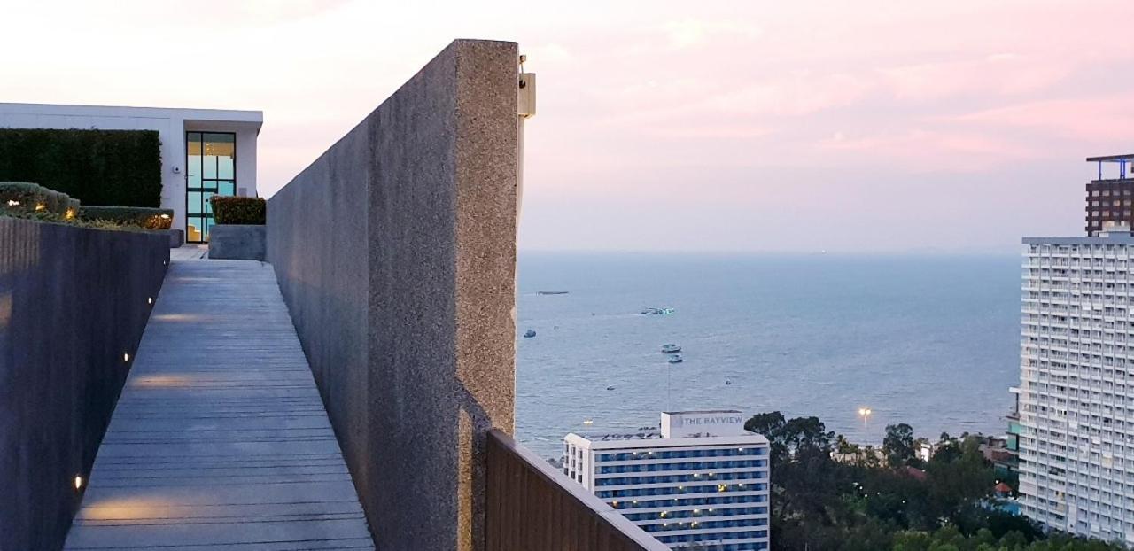 The Base Central Pattaya Quiet King-Bed With Infinity Pool & Free Netflix! 外观 照片