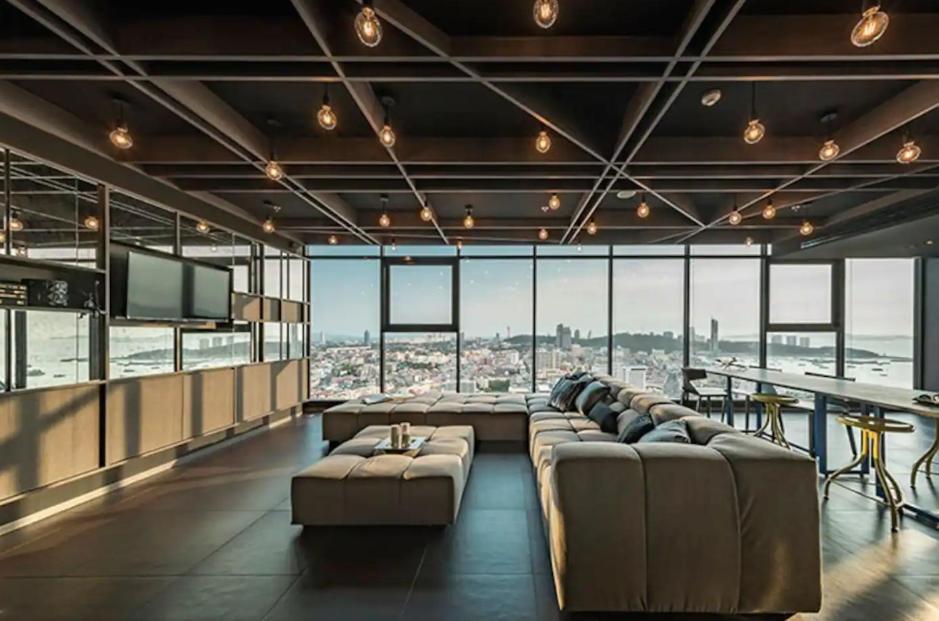 The Base Central Pattaya Quiet King-Bed With Infinity Pool & Free Netflix! 外观 照片